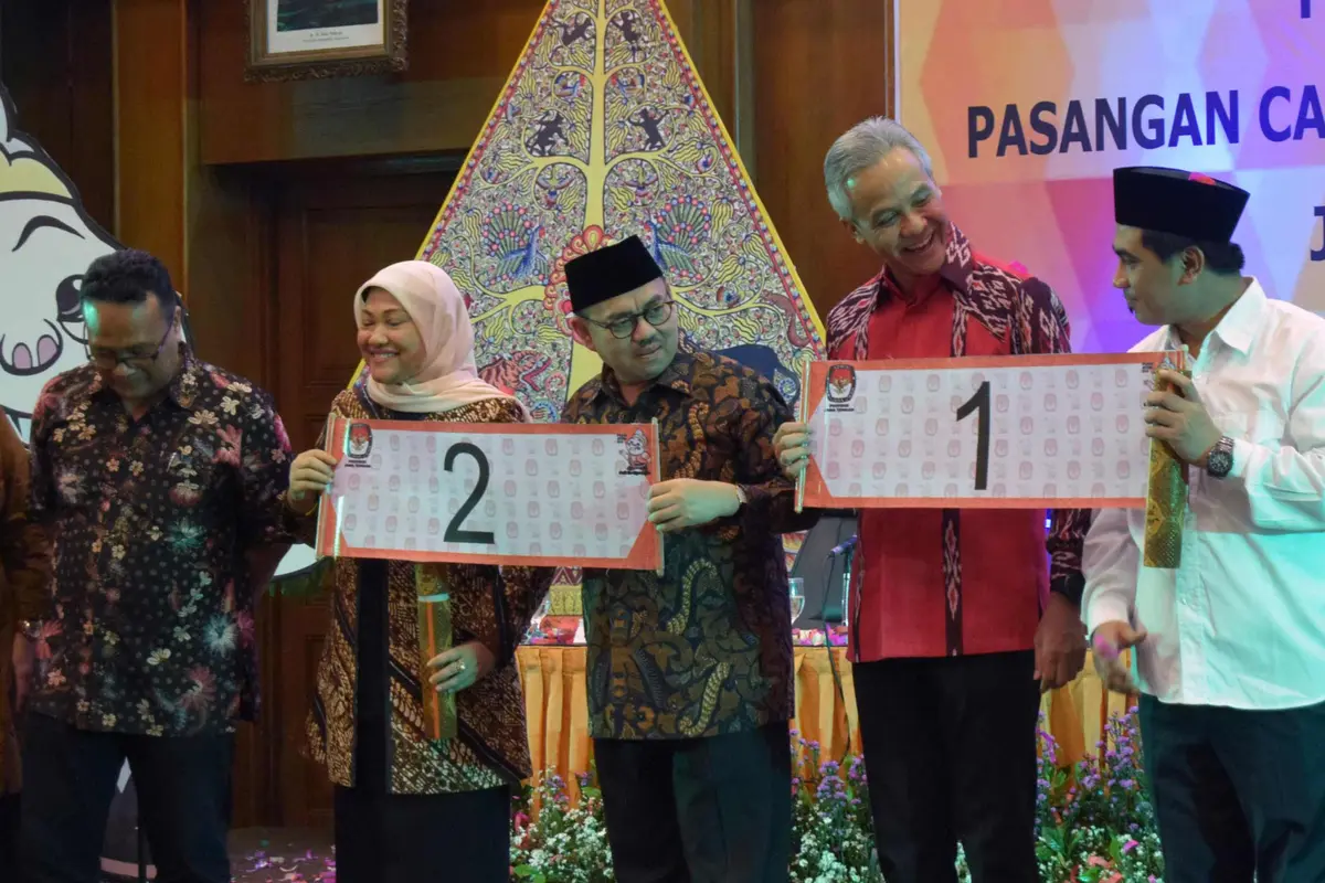 Suasana Pengundian Nomor Urut Pasangan Calon Gubernur Jawa Tengah