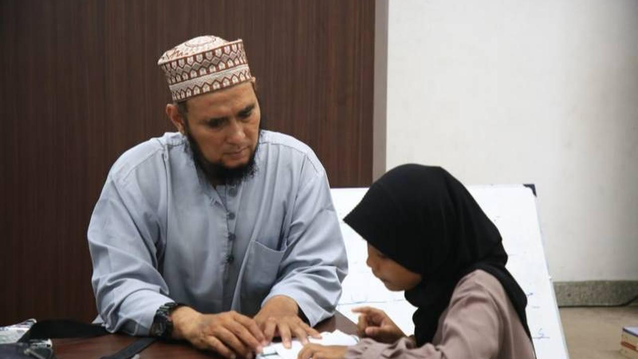 Membantu Mendapatkan Ilmu dengan Mudah