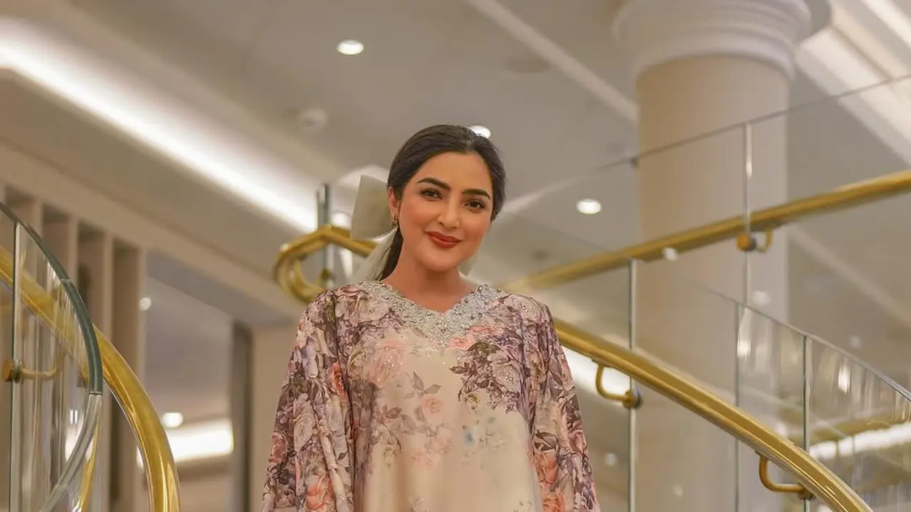 Potret Terbaru Ashanty Tampil Anggun dengan Gamis Panjang, Simpel tapi Elegan