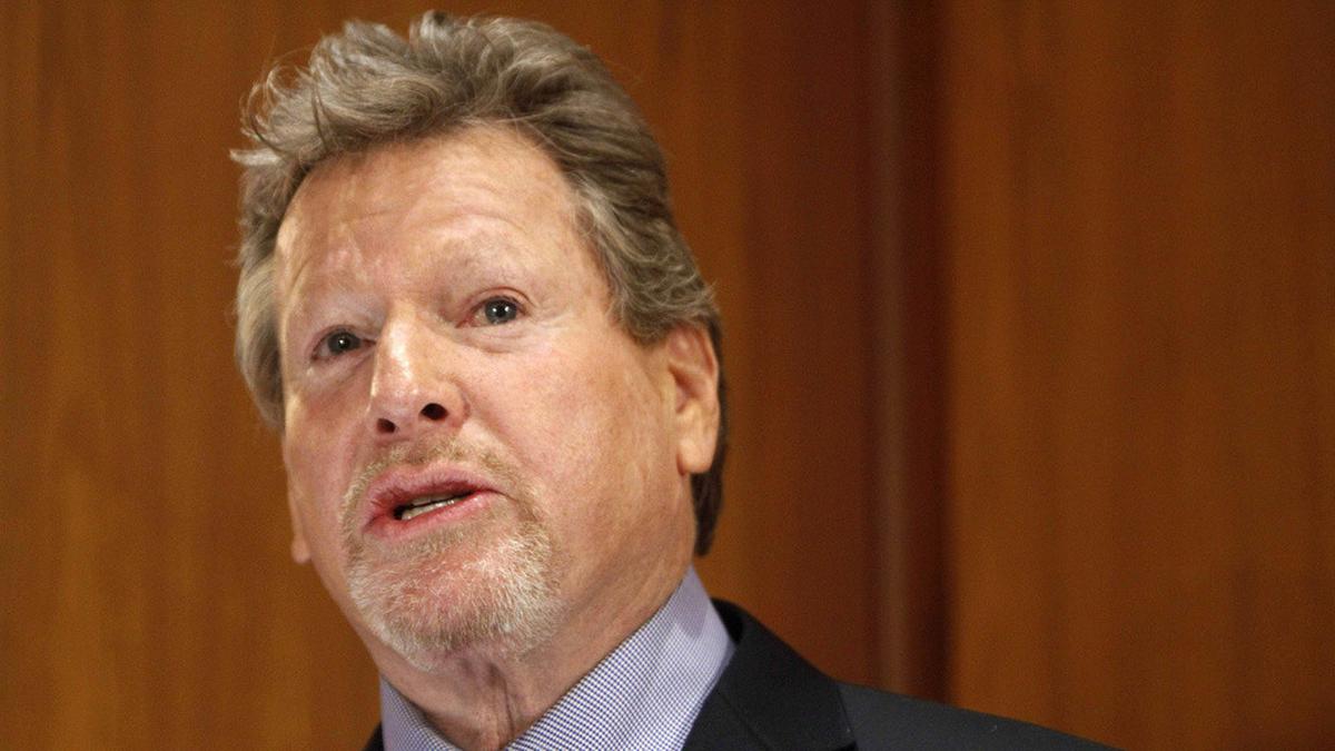 Aktor Ryan O'Neil Meninggal Dunia di Usia 82 Tahun, Barbra Streisand ...