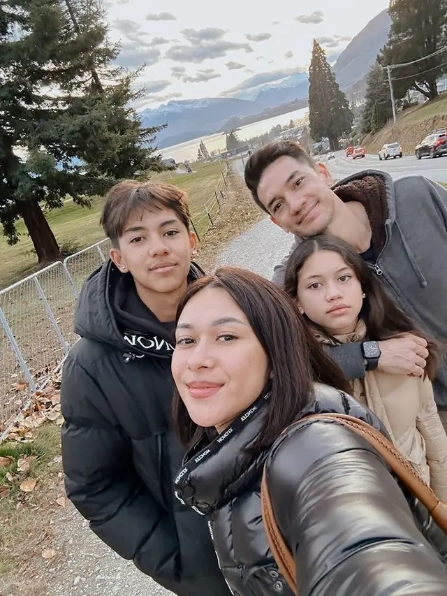 Nana Mirdad dan keluarga liburan ke New Zealand (Instagram/nanamirdad_)