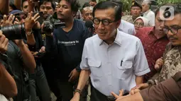 Yasonna H Laoly diperiksa selama hampir tujuh jam. (Liputan6.com/Herman Zakharia)