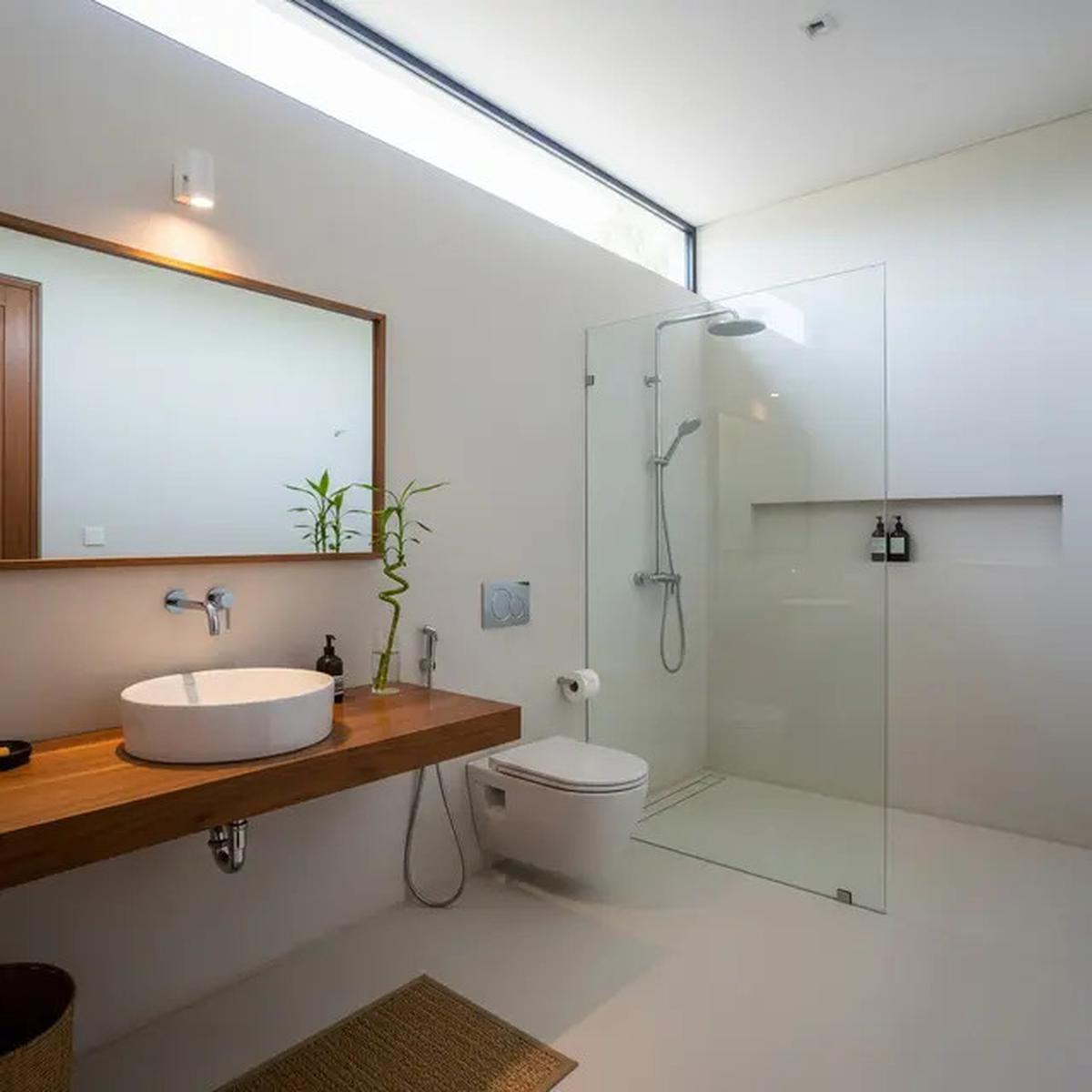 9 Model Desain Kamar Mandi Dalam Kamar, Solusi Privasi dan Estetika Modern