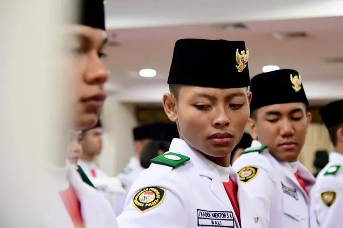 Bianca Alessia, Siswi SMA Lentera Harapan Tomohon Jadi Pembawa Baki Paskibraka Nasional 2025