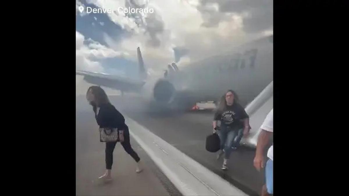 Kronologi American Airlines Terbakar Saat akan Lepas Landas dari Bandara Internasional Denver