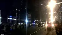 Lantai 9 UOB Plaza Terbakar, 15 Unit Pemadam Dikerahkan