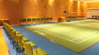 Suasana lapangan Bulutangkis di Kedutaan Besar Austalia, Jakarta, Kamis (26/5/2016). (Bola.com/Nicklas Hanoatubun)