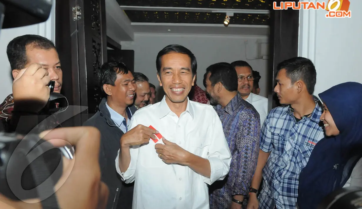 Joko Widodo saat menghadiri undangan Forum Pemimpin Redaksi (Pemred) di Jakarta (15/4/14)(Liputan6.com/Herman Zakharia)