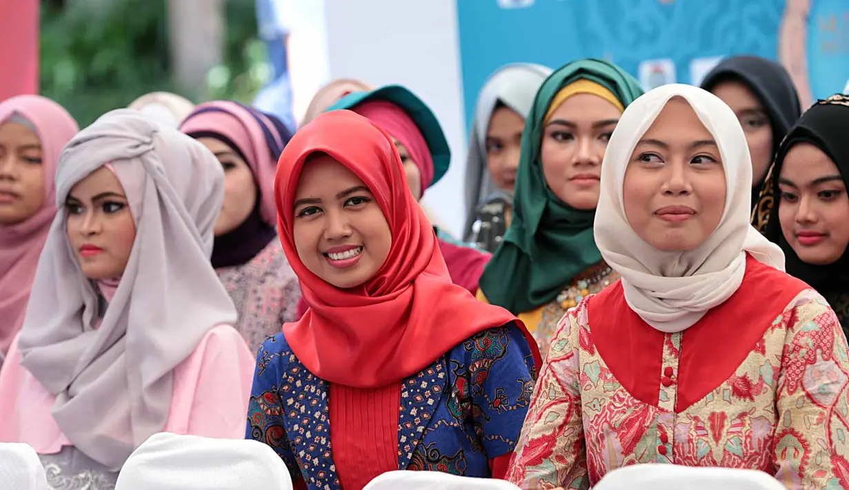 "Insya Allah mau nampilin bakat aku main gitar. Rencana mau bawain lagu Meghan Trainor, dan mau coba modeling juga. Ya harapannya semoga bisa tampil yang terbaik dan bisa lolos ke Jakarta," kata Yuriska, salah satu peserta. (Deki Prayoga/Bintang.com)