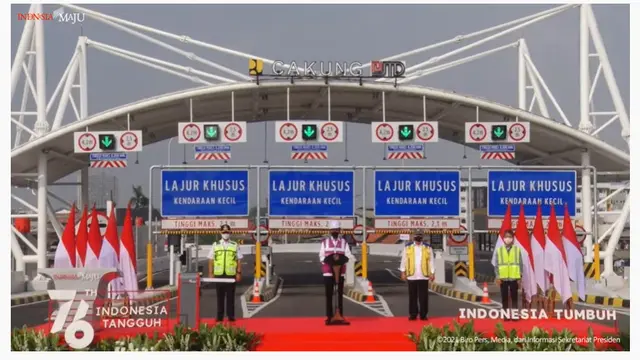 Presiden Joko Widodo (Jokowi) meresmikan 6 ruas Jalan Tol Dalam Kota Jakarta segmen Kelapa Gading-Pulo Gebang pada Senin, 23 Agustus 2021.