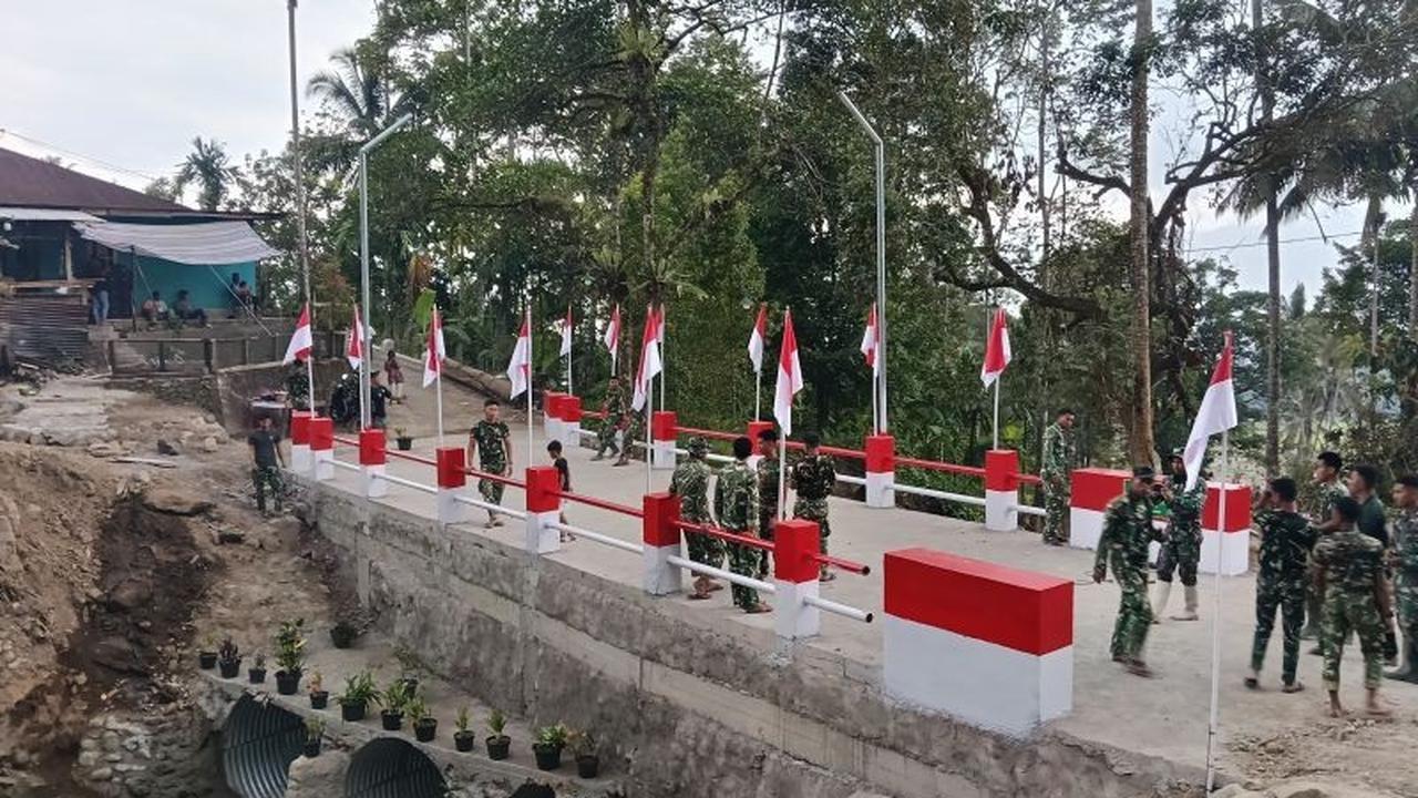 TNI Resmikan Enam Jembatan di Agam, Pulihkan Akses Warga Pascabencana Banjir Bandang