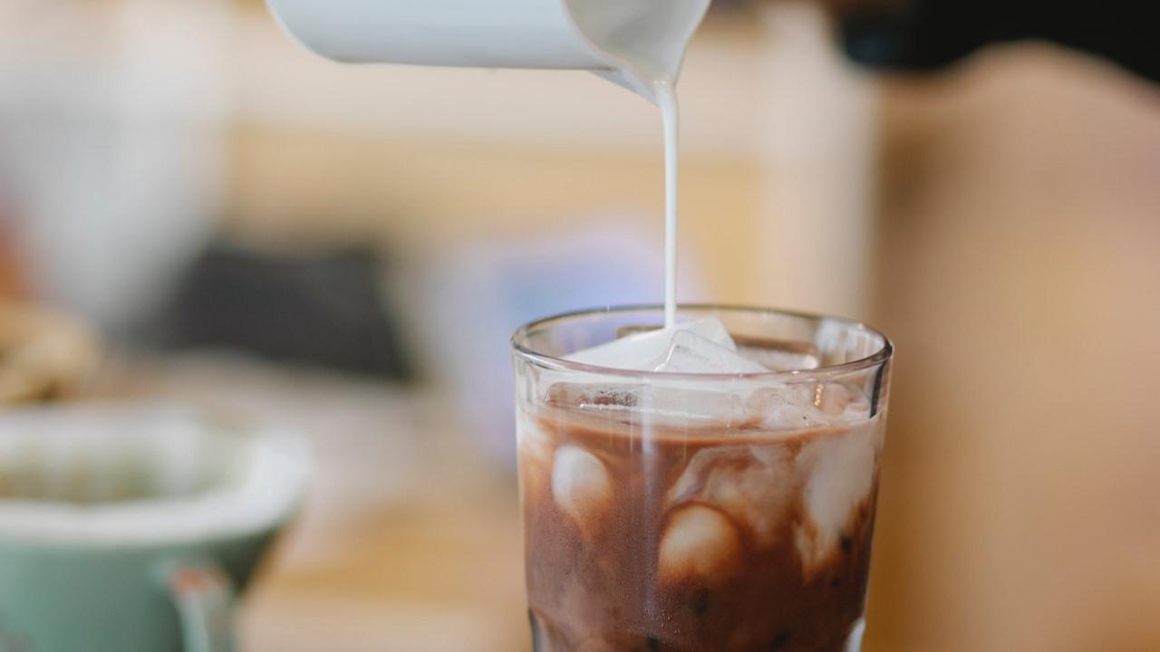 Ilustrasi Kopi Susu