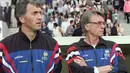 Timnas Prancis diarsiteki Aime Jacquet (kanan) pada Euro 1996 di Inggris. Usai lolos dari fase grup, Timnas Prancis lalu mengalahkan Belanda 5-4 (0-0) lewat adu penalti di perempatfinal. Di semifinal, Prancis kalah 5-6 (0-0) lewat adu penalti dari Republik Ceska. (AFP/Eric Feferberg)