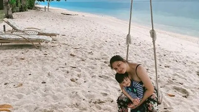 Putri Titian (Foto: Instagram/@putrititian)