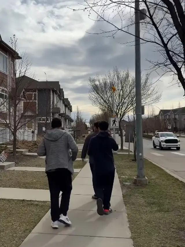 Cindy Fatikasari dan keluarga di Kanada (Instagram/cindyfatikasari18)