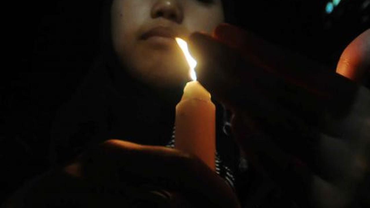 Aksi lilin antikorupsi di Bundaran HI