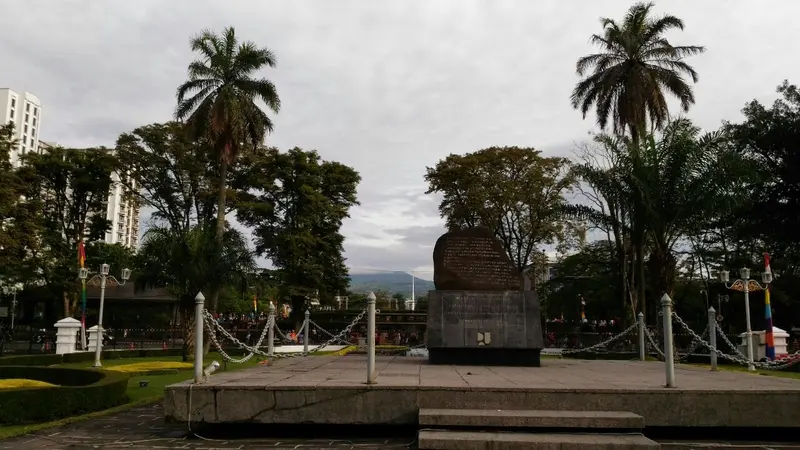 Sambut Pagi di Gedung Peninggalan Belanda Terindah di Indonesia