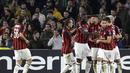 Pemain AC Milan yang tengah On Fire, Suso mencetak gol pada menit ke-62 pada fase grup Liga Europa yang berlangsung di Stadion Benito Villamarin, Spanyol (9/11), AC Milan bermain imbang 1-1 kontra Real Betis (AFP/Cristina Quicler)