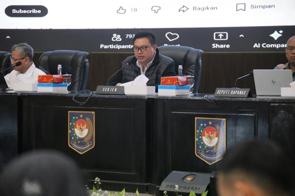 Sekjen Kemendagri Tomsi Tohir saat membuka Rakor Pengendalian Inflasi