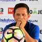 Pelatih Persib Bandung, Djadjang Nurdjaman (Foto: Kukuh Saokani/ Liputan6.com)