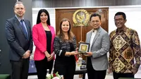 Ketua GKSB DPR - Parlemen Hungaria Amir Uskara didampingi oleh Mukhamad Misbakhun saat menerima kunjungan kehormatan Duta Besar Hungaria (H.E) Lilla Karsay di Nusantara III, DPR, Jakarta. (Foto: Istimewa)