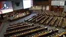 Suasana Rapat Paripurna DPR RI di Kompleks Parlemen, Senayan, Jakarta, Kamis (4/7/2019). Rapat Paripurna tersebut membahas berbagai agenda salah satunya Penyampaian RUU tentang Penanggungjawaban atas Pelaksanaan RAPBN (P2APBN) Tahun Anggaran 2018 oleh Pemerintah. (Liputan6.com/Johan Tallo)