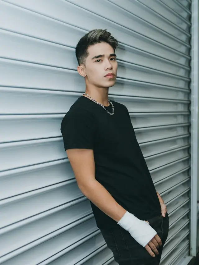 Alvin Jonathan.