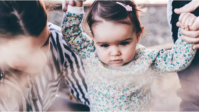 Anak Berteriak/copyright unsplash.com/@priscilladupreez