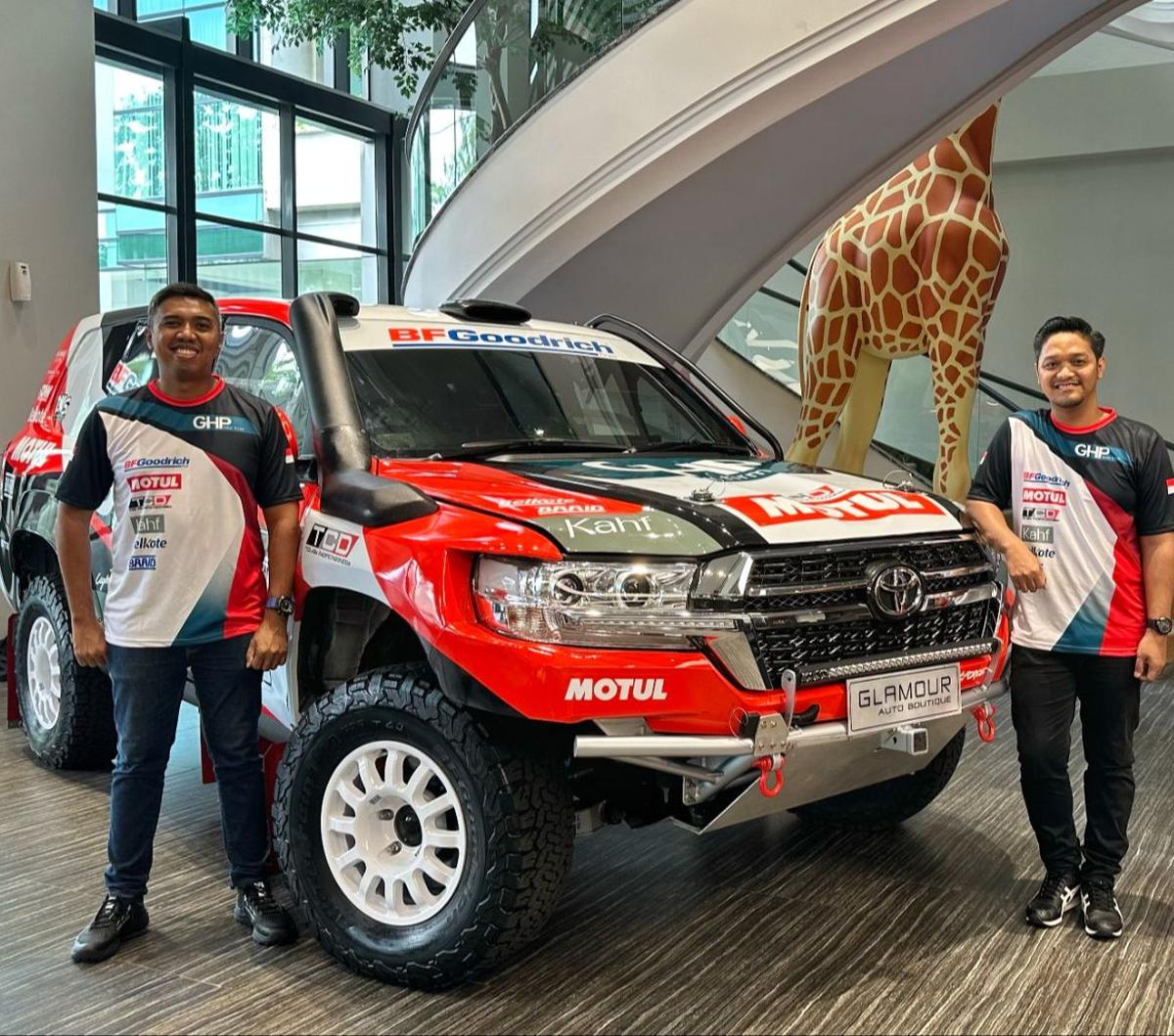 Julian Johan (Jeje) dan navigator Recky Resanto mengumumkan ikut balapan AXCR 2023.

Reli Dakar versi Asia ini dimulai 13 Agustus di Pattaya, Thailand, dan finish di Laos, 19 Agustus.