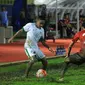 Laga Timnas Indonesia Vs Mongolia di ajang Aceh World Solidarity Tsunami Cup 2017 di Stadion Harapan Bangsa, Aceh, Senin (4/12/2017) berlangsung dalam kondisi lapangan becek dan berlumpur. (Bola.com/Eko Deni Sahputra)