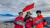 El Rumi dan Al Ghazali Kirim Doa untuk Warga Sekitar Gunung Semeru.  (instagram.com/elelrumi)