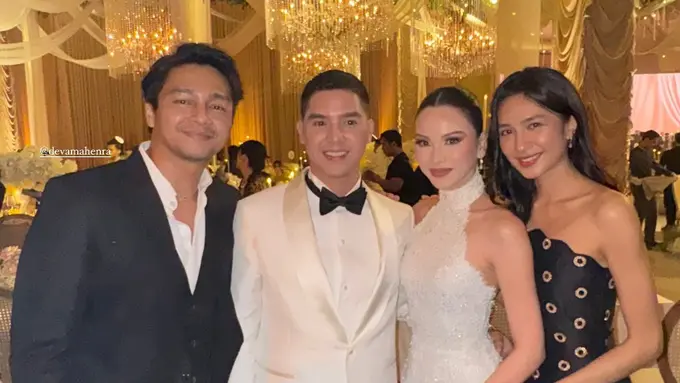 7 Couple Artis Elegan dengan Dress Code Hitam Hadir di Resepsi Pernikahan Al Ghazali dan Alyssa Daguise, Mikha Tambayong-Bunga Citra Lestari