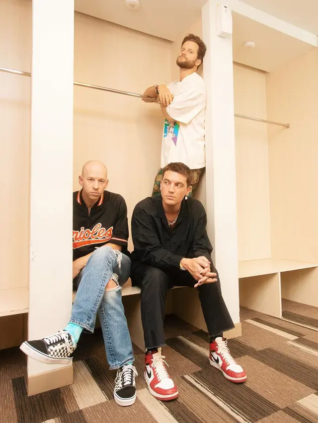 LANY (Instagram/ thisislany)