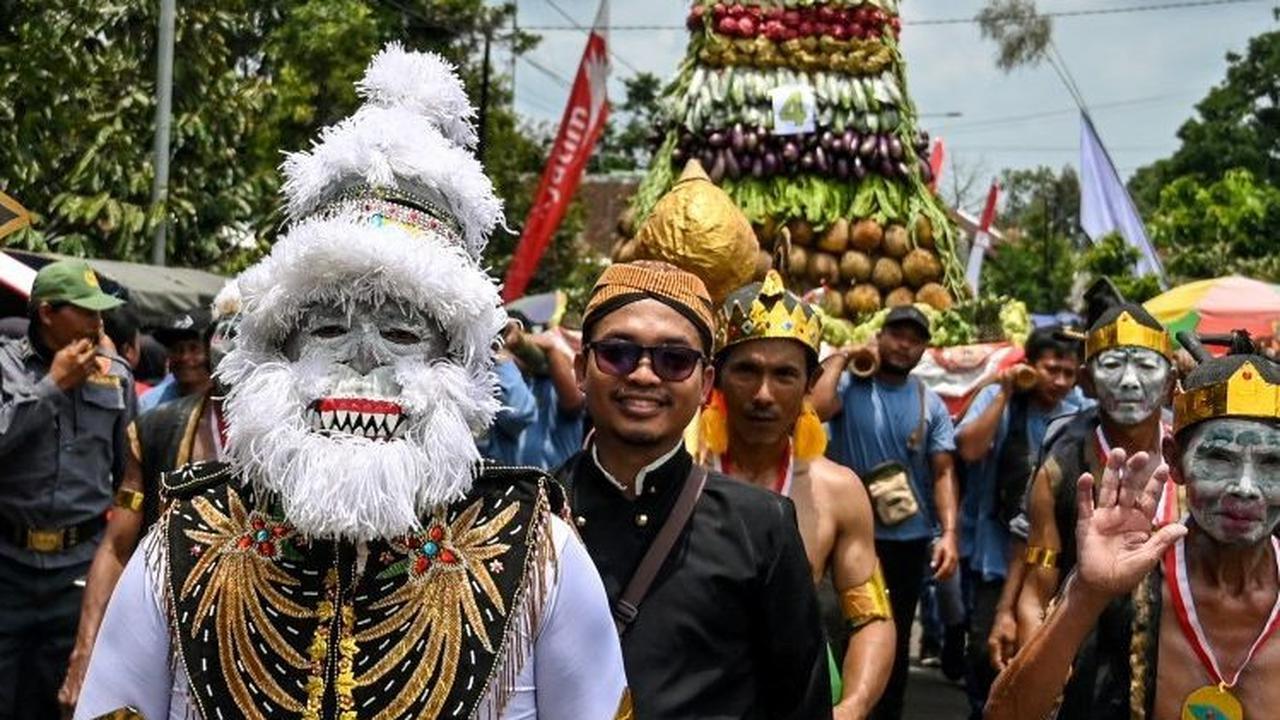 Festival Kenduren Wonosalam ini merupakan acara yang setiap tahun rutin digelar di wilayah tersebut.&nbsp;Foto: JUNI KRISWANTO / AFP<br>