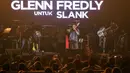 Glenn Fredly menggelar konser bertajuk Tanda Mata untuk Slank pada 30/9/2017. Hal ini ditujukan sebagai bentuk penghormatannya terhadap grup band legendaris tersebut. Glenn membawakan lagu-lagu Slank dengan suara emasnya. (Adrian Putra/Bintang.com)