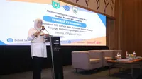 Dirjen Binwasnaker & K3 Kemnaker, Haiyani Rumondang saat membuka Seminar Nasional K3 Balai Besar K3 Jakarta, bertema 'Budayakan K3, Sehat, Selamat dalam Bekerja, Terjaga Keberlangsungan Usaha' di Jakarta, Rabu (7/2/2024).