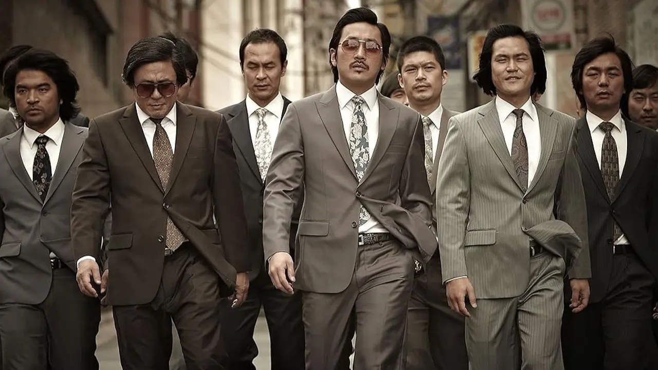 Nameless Gangster: Rules of the Time (2012)