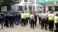Hercules Belum Dibebaskan, Brimob Masih Jaga Ketat Rutan Polda