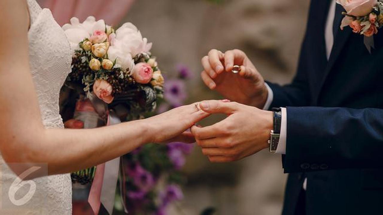 Usia Tepat untuk Menikah Jika Anda Ingin Berlangsung Selamanya