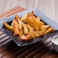 Resep Kentang Goreng Gurih Garing./copyright freepik.com/author/wirestock