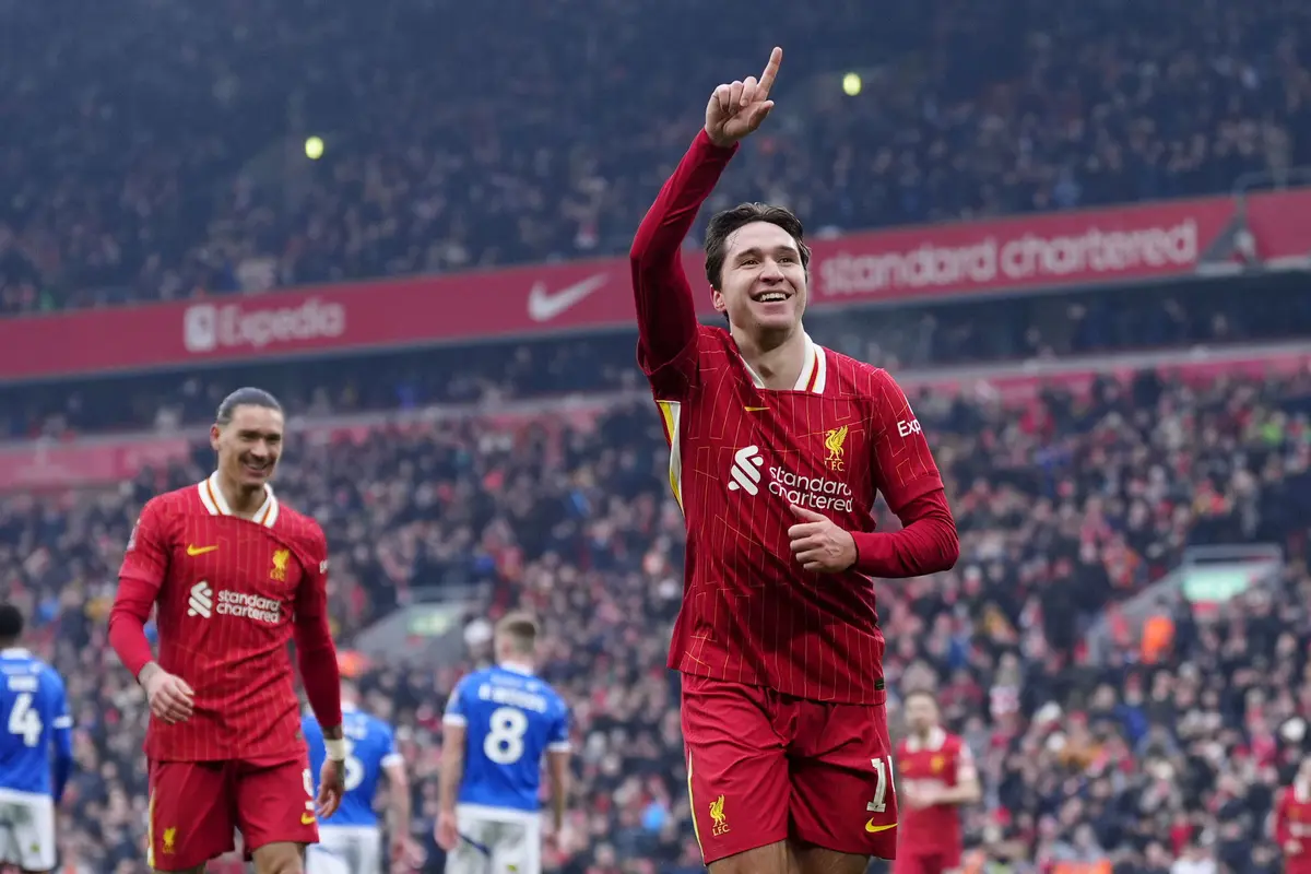 Foto: Comeback Manis Federico Chiesa Bersama Liverpool, Akhirnya Cetak Gol Perdana