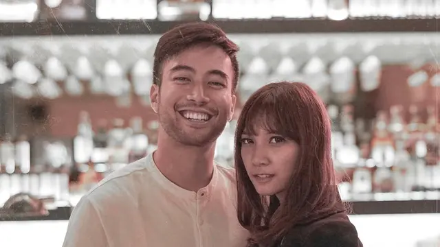 Potret Vidi Aldiano dan Sheila Dara semasa pacaran
