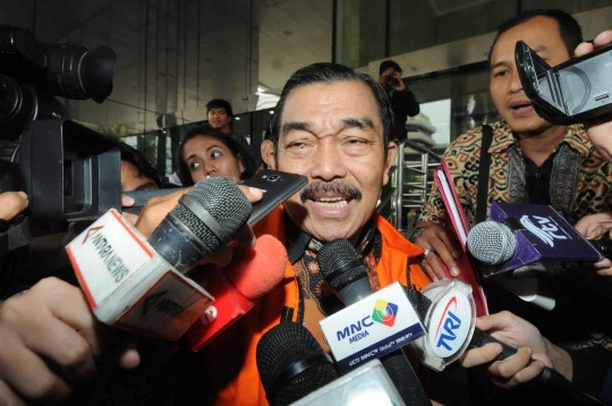Terkait suap DPRD Sumut, masa tahanan Saleh Bangun juga diperpanjang