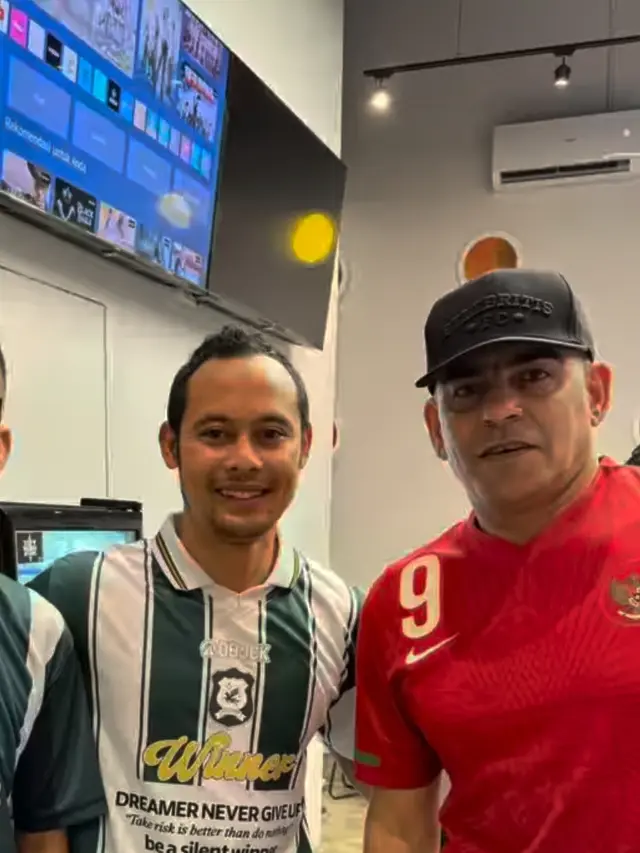 Cristian Gonzales Nonton Timnas