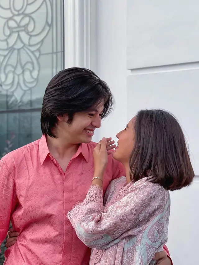 7 Momen Kebersamaan Angga Yunanda dan Shenina Cinnamon Saat Lebaran