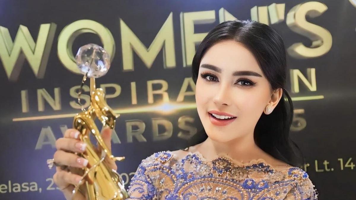 Bebizie Raih Penghargaan Kategori Woman in Advocation, Inspirasi di Dunia Politik, Bisnis dan Advokasi Perempuan