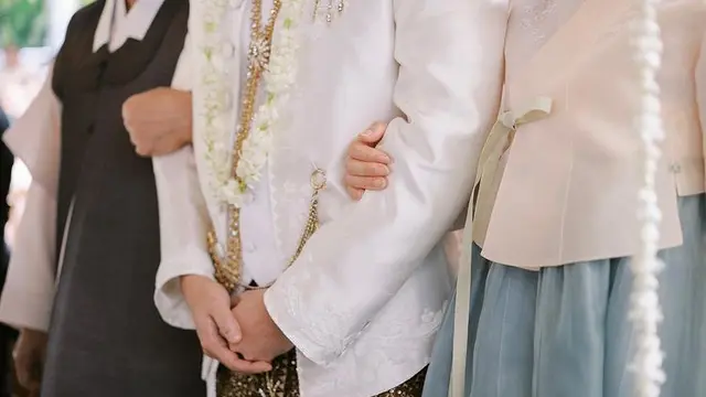 Prosesi Pernikahan Maudy Ayunda dan Jesse Choi. (foto: Instagram/maudyayunda)