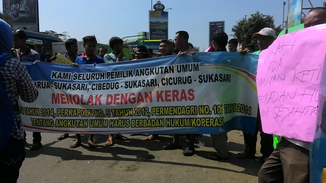 Demo sopir angkot di Bogor