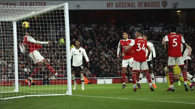 Foto: Eddie Nketiah Tampilkan Pertunjukan Terbaiknya di Panggung Big Match Liga Inggris, Jadi Pembuka dan Penentu Kemenangan Arsenal atas MU