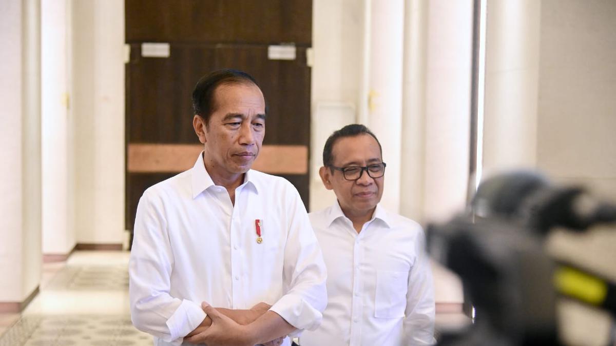 Soal Dugaan Gratifikasi Jet Pribadi Kaesang, Jokowi: Semua Sama di Mata Hukum Berita Viral Hari Ini Rabu 18 September 2024